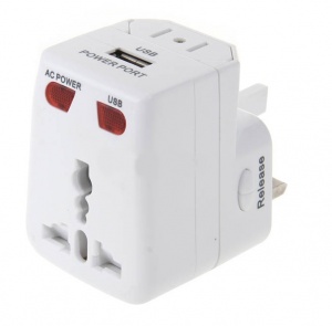 Адаптер-тревел "5в1" 100-250В 3A с USB-портом 1000мА TDM №01369