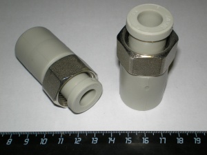 Муфта PPRC с перек/гайкой 20*3/4 (Pro Aqua) №02610