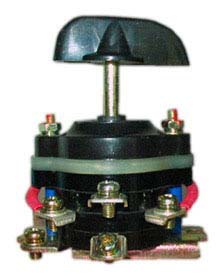 Выключатель-разъединитель трехпозиционный ВРТ-63 2P 63А ИЭК №05289